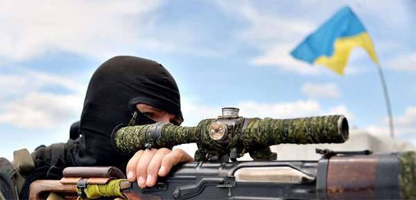Украинские снайперы активизировались близ автодороги в районе населённого пункта Ясиноватая