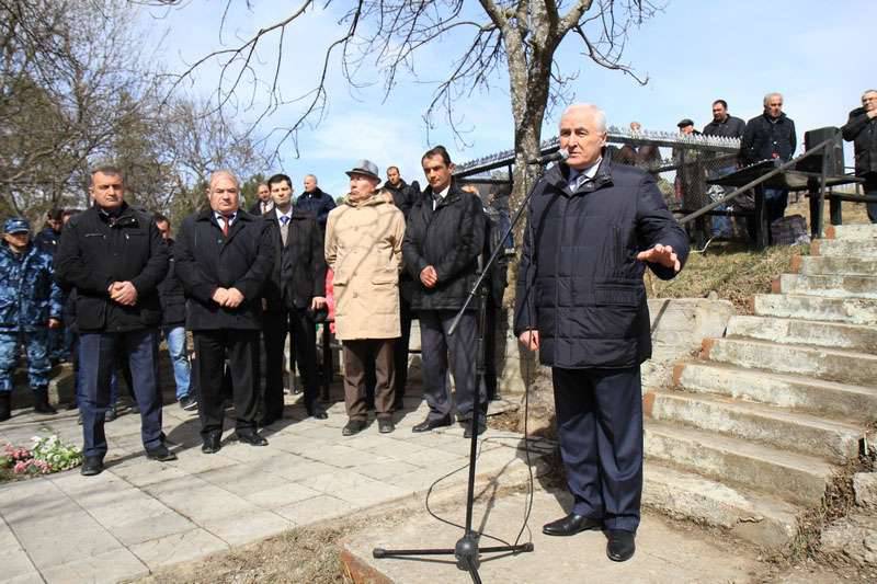 Güney Osetya Devlet Başkanı cumhuriyette RSO’nun Rusya’yla birleşmesi konusunda referandum hazırlıkları yaptığını açıkladı