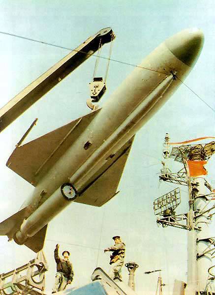 Противокорабельная крылатая ракета П-15