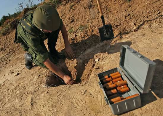 Auf der Krim wurden die Übungen der Militäringenieure abgeschlossen und die Übungen der russischen Schwarzmeerflotte begonnen