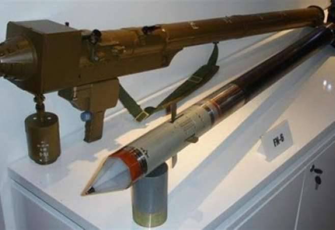 미디어 : 사우디 아라비아 사람은 "온건파 야당"중국인 MANPADS