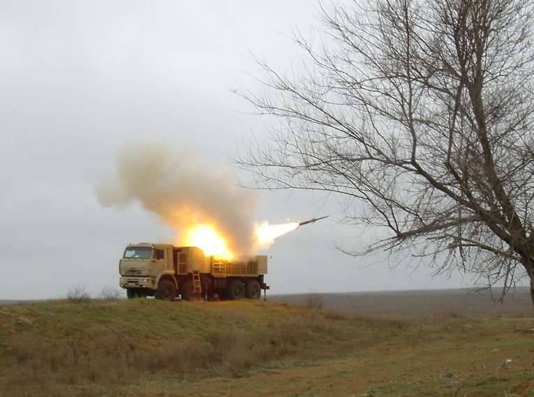 L'armée malaisienne a suscité l'intérêt du complexe Pantsir-С1, présenté à l'exposition DSA-2016.