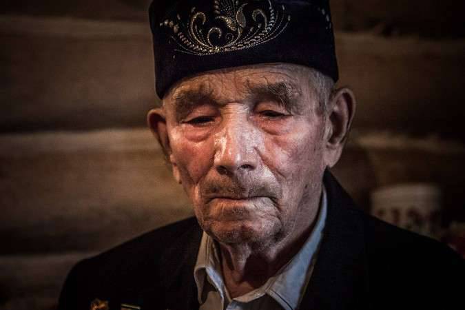 Le autorità della regione di Leninogorsk in Tatarstan rifiutano al veterano della Seconda Guerra Mondiale 90 di fornirgli un alloggio