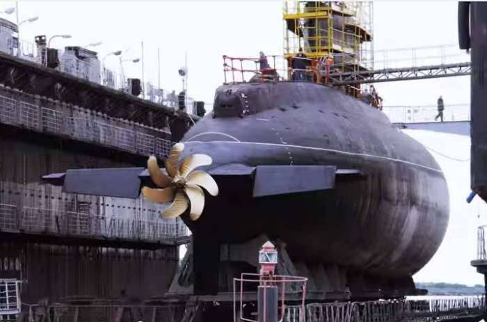 A encomenda do submarino Varshavyanka para a frota do Pacífico pode ser dividida entre duas empresas.