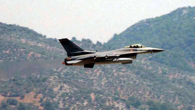 Turkish aircraft again bombing the north of Iraq