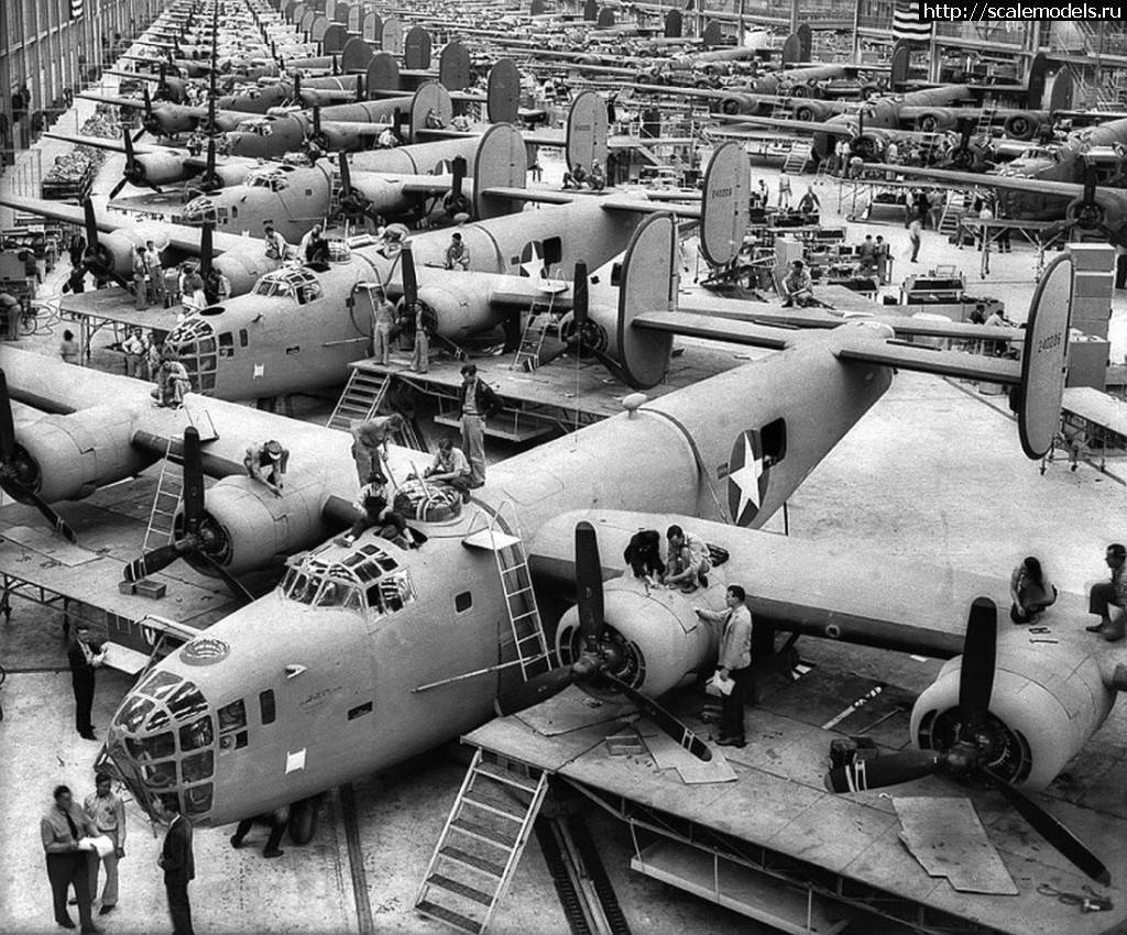 Производство самолетов в год. B 24 бомбардировщик. Б-24 Либерейтор 1945. B24 самолет.