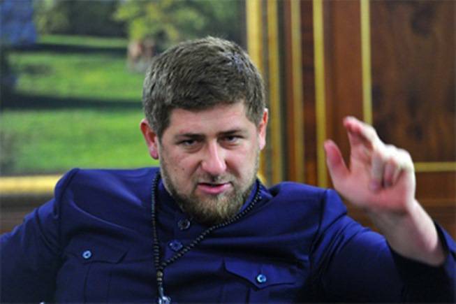 Kadyrov aconselhou serviços de inteligência estrangeiros a não "flertar com a Rússia"