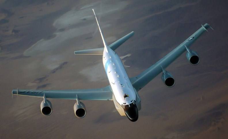 Pentagon: the interception of American aircraft by Chinese fighters violates the agreement of 2015