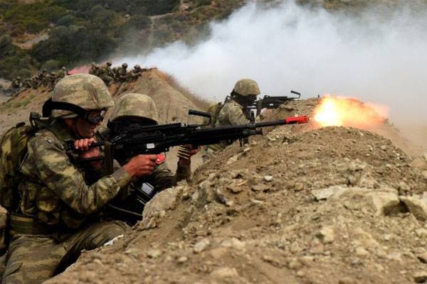 Aserbaidschanische Soldaten nehmen an Efes-2016-Übungen im türkischen Izmir teil