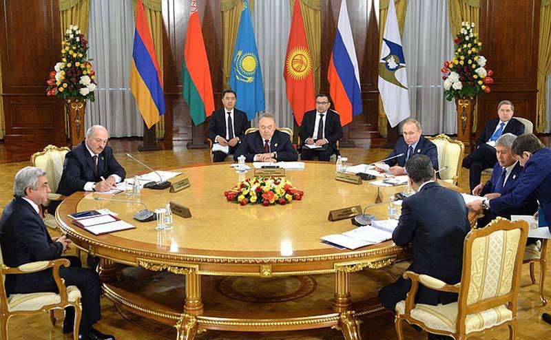 2, EAEU. Revisión de la Cumbre en Astana