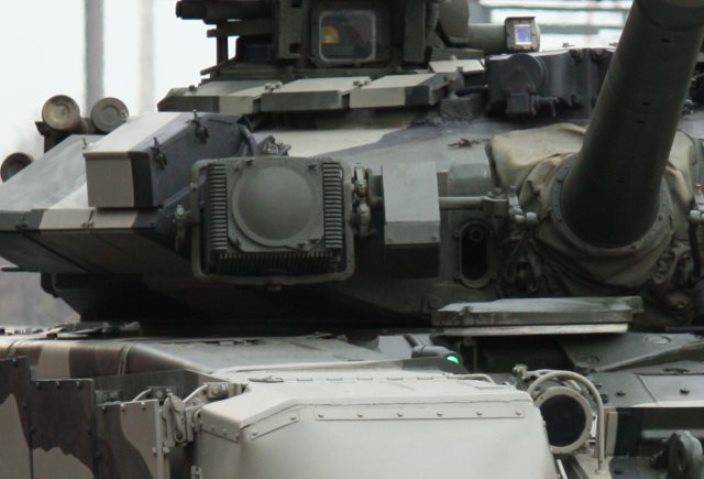 A Rússia forneceu sistemas de proteção Shtora para T-90 para a Argélia