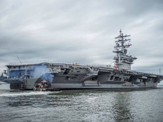 The American aircraft carrier "Dwight Eisenhower" went to the Persian Gulf "to fight ISIS"