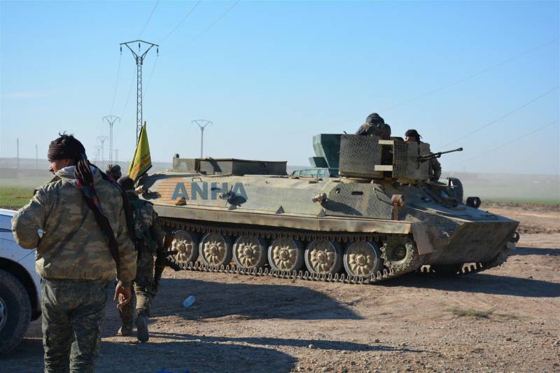 Lực lượng dân quân người Kurd tự chế: hiện đại hóa xe bọc thép ở miền bắc Syria