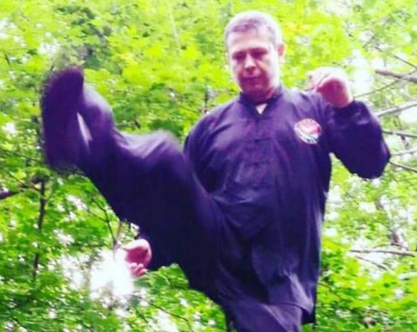 Виктор Панасюк: "Лучшее оружие - это улыбка"