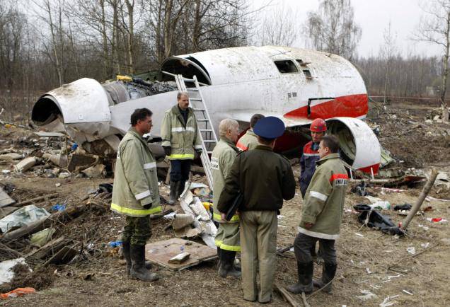 Der polnische Verteidigungsminister kündigte die Vorbereitung der Veröffentlichung der "Wahrheit" über den Absturz der Tu-154 in der Nähe von Smolensk im Jahr 2010 an