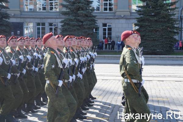 "Разве "золотые мальчики" пойдут защищать Родину?" О "наследственной элите" новой России "Разве "золотые мальчики" пойдут защищать Родину?" О "наследственной элите" новой России