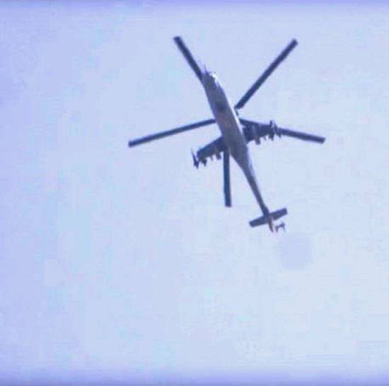 SAR hava kuvvetlerinin Mi-25 helikopteri Rus ekibi Palmyra yakınlarında öldürüldü