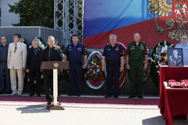 Farewell ceremony with Russian pilots killed in Syria