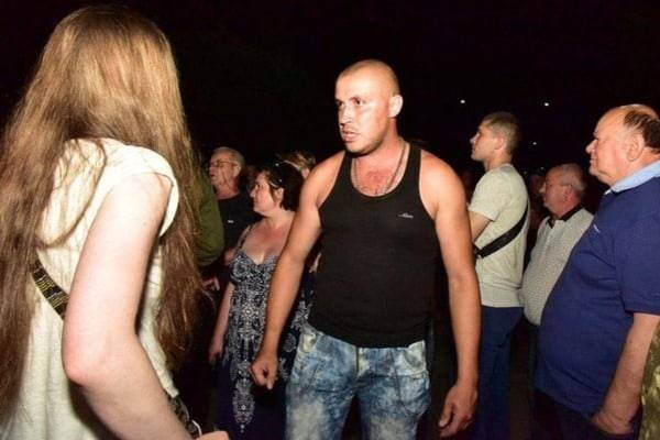 Toretsk makamları "işgalcilerin emrini yerine getirmek" suçladı