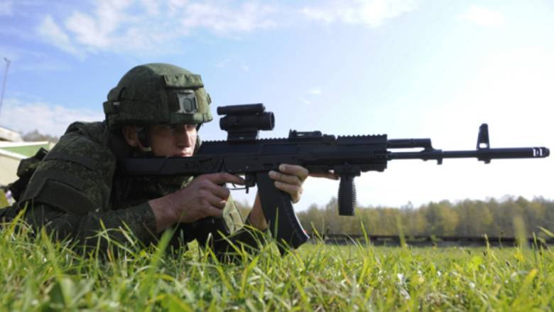 Rostec: le prove Ak-12 sono ancora in corso