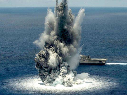 US Navy conducted a mine test of the USS "Jackson" warship