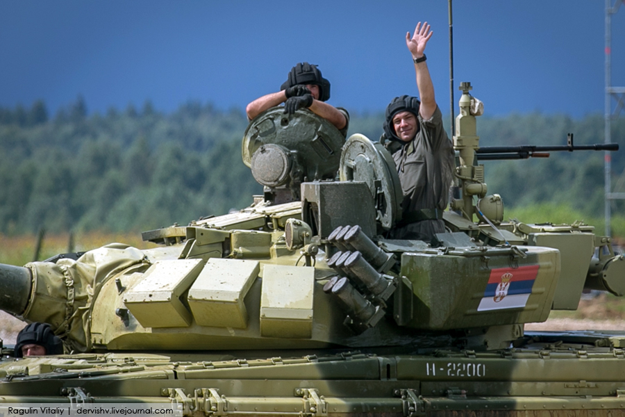 Самый сильный армия 2023. Боевые танки России показательные выступления. Самый сильный танк в мире в России и мире сегодня.