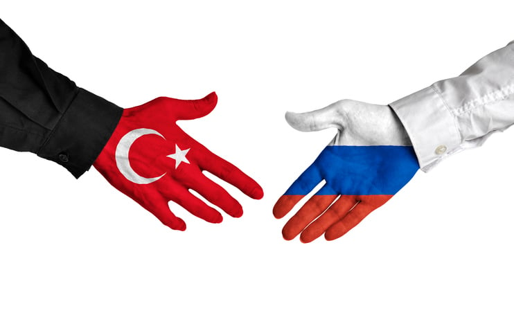 Om hur turkarna och ryssarna ska skapa en militär allians och förstöra Nato