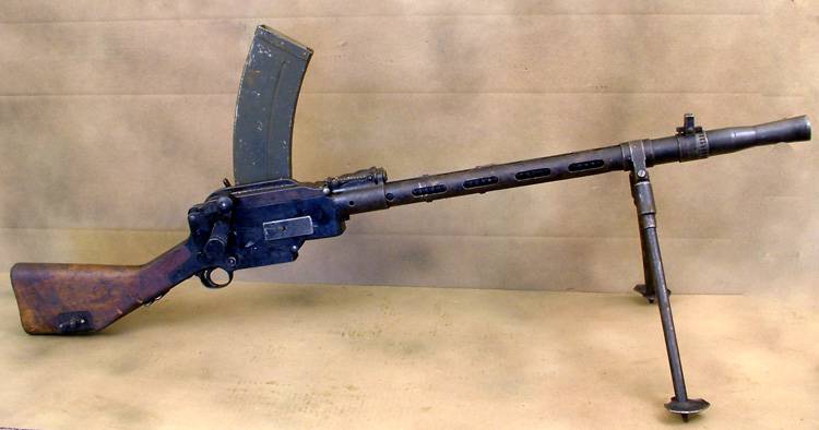 "Madsen" - súng máy trường tồn
