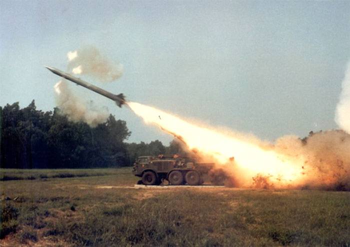 Tactical missile system 9K52 "Luna-M"
