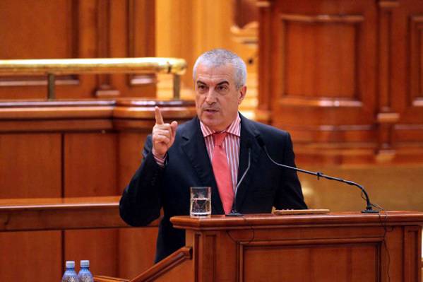रोमानियाई सीनेट के प्रमुख ने चिसीनाउ में अमेरिकी राजदूत पर "स्टालिन की नीति को अद्यतन करने" का आरोप लगाया