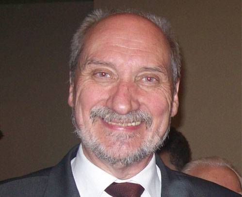 А пьянку на борту польского Ту-154 тоже Москва устраивала?..