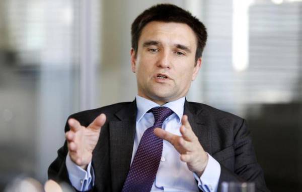 Klimkin minaccia PACE: "O Russia, o noi ..."