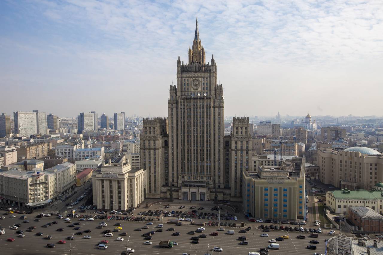 здания министерств в москве