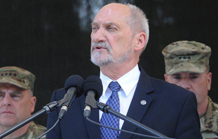 Macierewicz: USA gotowe do rozmieszczenia wojsk w Polsce