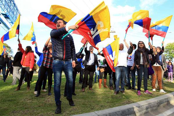 Kolumbian kansanäänestyksen tulokset johtavat sisällissodan jatkumiseen