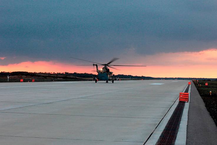 A korenovszki légibázison az építők átadták a katonaságnak a frissített repülőtéri infrastruktúrát