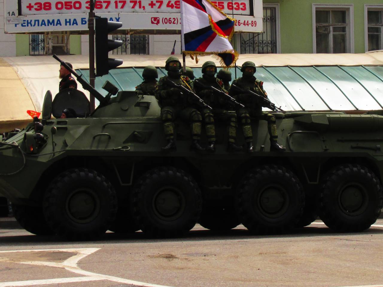 Горе Донбасса и злорадство неонацистов