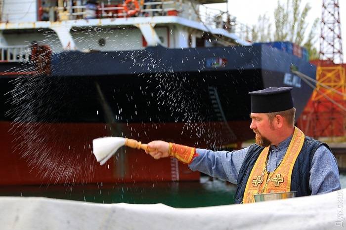 В Одессе освятили новые катера «Гюрза-М»