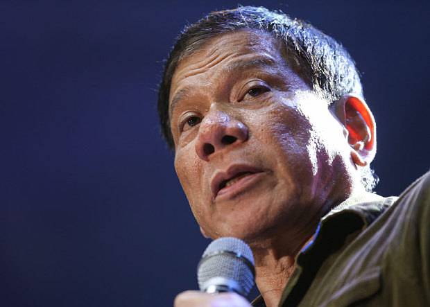 Presiden Filipina nindakaké sanksi marang Amerika Serikat