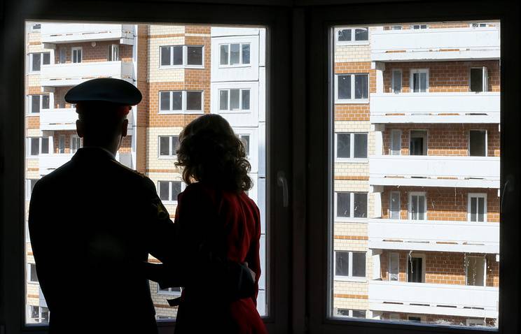 Военнослужащим разрешили продавать ипотечное жилье друг другу