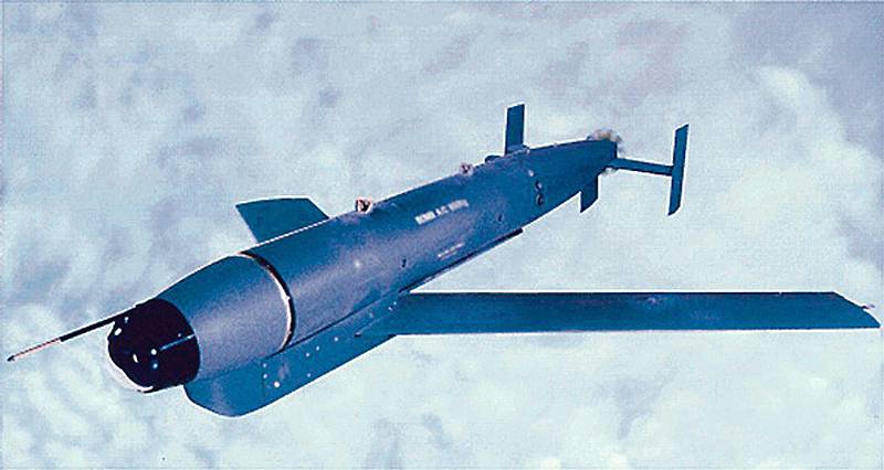 A nem irányított pusztítástól az irányított pusztításig: precíziós útmutatási készletek repülőgép-bombákhoz