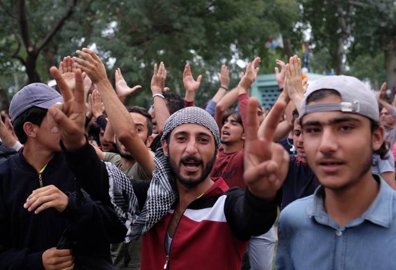 Media: ISIL is still engaged in preparing "refugees" to be sent to Europe