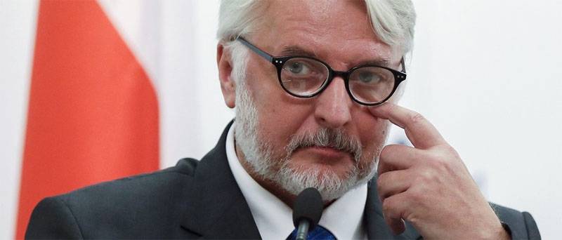 Polonia establece condiciones para normalizar las relaciones con Rusia
