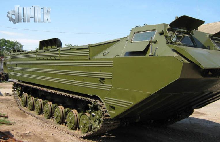 10 военных машин, которые можно свободно купить в России