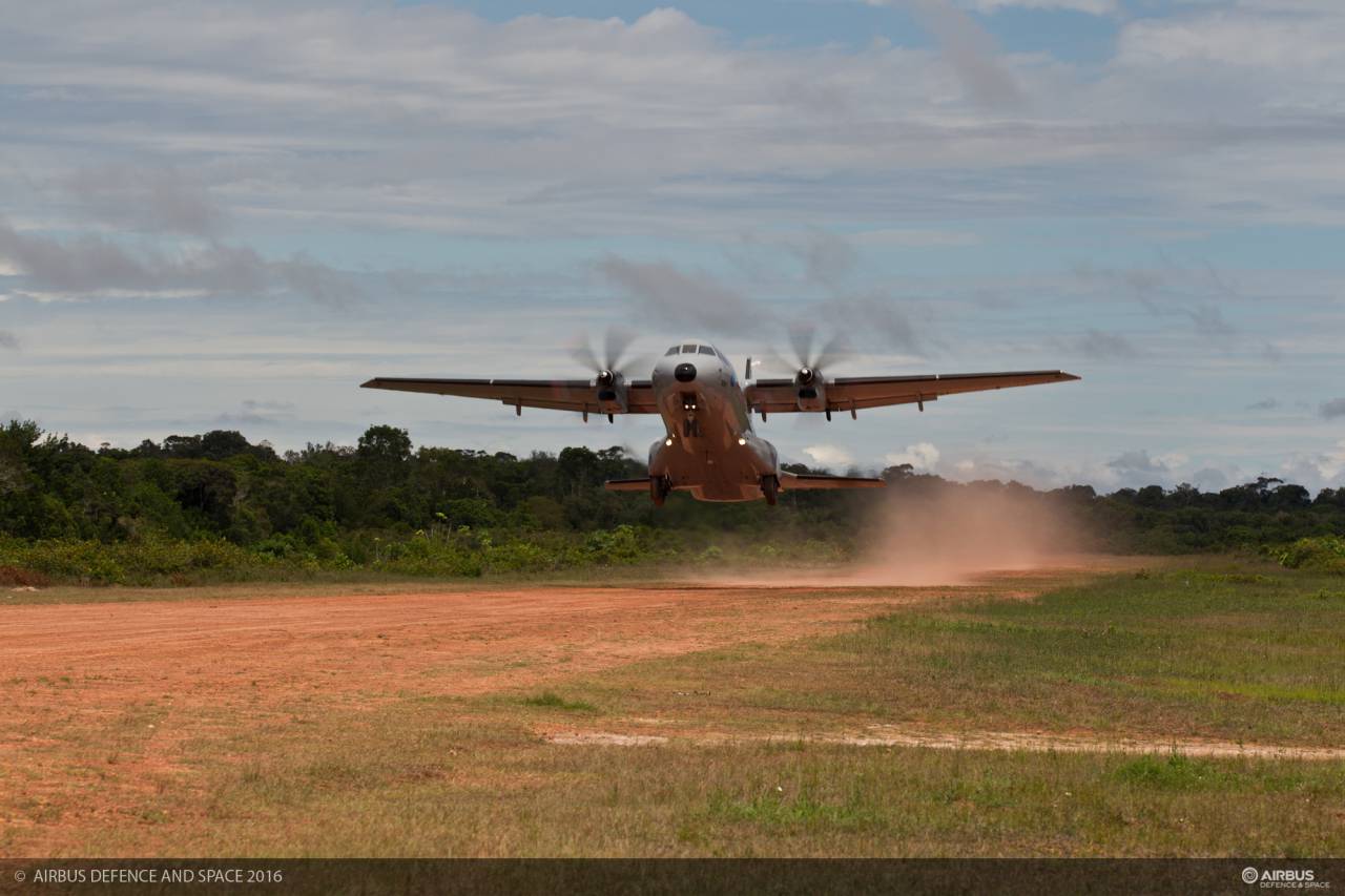 1480372280_8.-c295-colombian-air-force-unpaved-runway-take-off.jpg