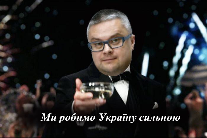 Ukroboronprom의 대표 : 노동자 - 무급 휴가, 감독 - 새로운 지프 "도요타"
