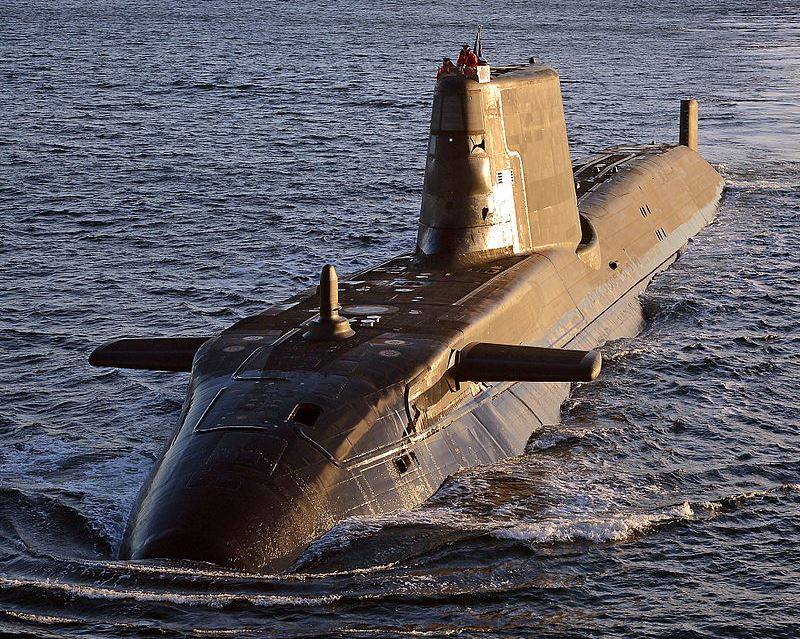 另一艘Astute级潜艇在英国受洗
