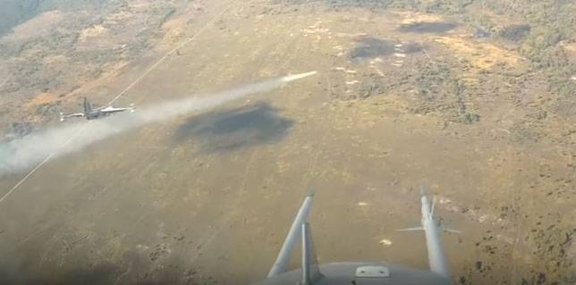 Видео ракетных пусков со штурмовика Су-25 ВВС Украины