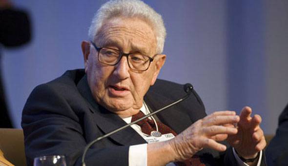 Bild: Kissinger aidera Trump à négocier avec Poutine sur le statut de la Crimée