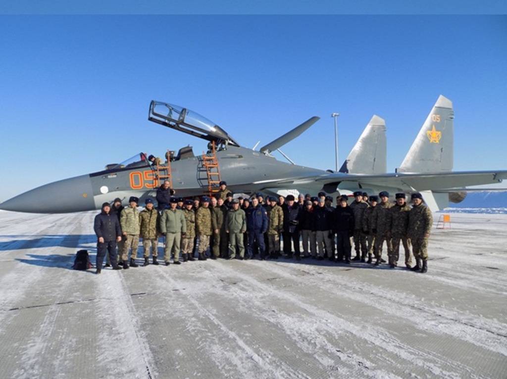 Сколько самолетов в казахстане. Су-30см ВВС Казахстана. Су 30 ВВС Казахстана. Су-27 ВВС Казахстана. Су-30см поколения 4++.